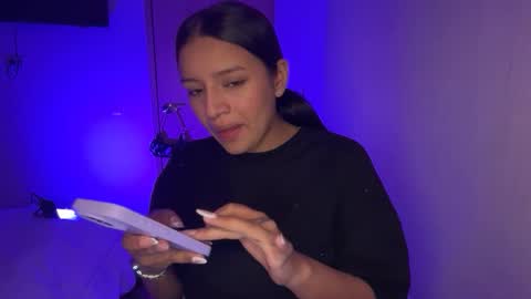 kimmi online show from April 2026 11:16:01 PM