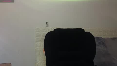 Snapshot of kimonobaby chatting on February 2026 02:30:01 AM kimmy online show from February 2026 02:30:01 AM