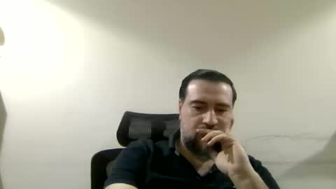 Snapshot of kind_man_bisho chatting on June 2026 02:44:02 PM Bisho online show from June 2026 02:44:02 PM