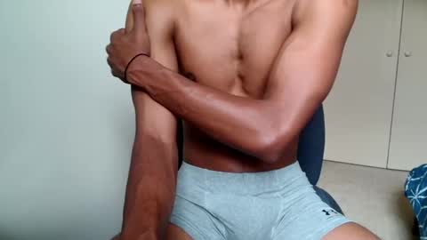 Isaac online show from February 2025 03:13:02 AM