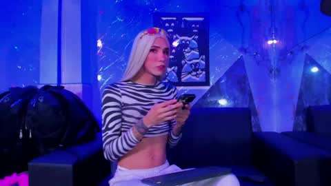 king_hot26 online show from May 2026 11:54:02 PM