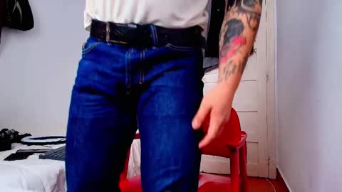 Snapshot of king_master_juan chatting on November 2025 10:04:02 AM The Best Master online show from November 2025 10:04:02 AM