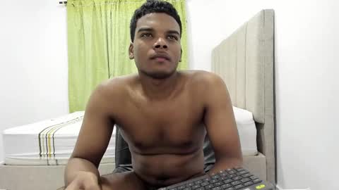 Snapshot of king_men2 chatting on March 2025 02:30:02 AM king_men2 online show from March 2025 02:30:02 AM