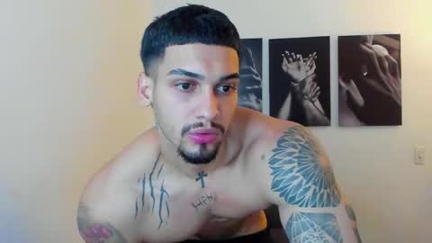 Snapshot of king_of_kings__ chatting on October 2025 10:16:01 PM king_of_kings__ online show from October 2025 10:16:01 PM