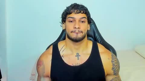 king_of_kings__ online show from April 2026 03:53:01 PM