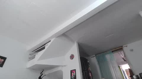 king_russo online show from September 2025 06:57:02 PM