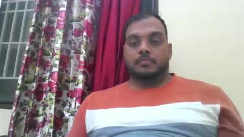 kingalpines1 online show from May 2026 06:37:01 PM