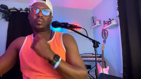 Snapshot of kingcorbra chatting on December 2024 05:09:02 AM KC online show from December 2024 05:09:02 AM