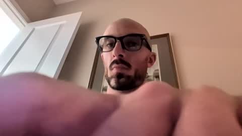 kingdaddysayless online show from June 2026 06:16:01 PM