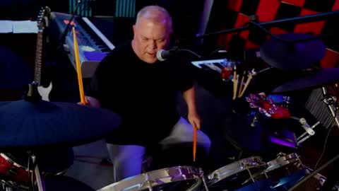 King James VIII online show from March 2026 07:24:02 PM