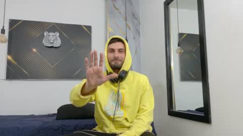 KING  online show from July 2026 03:17:02 AM