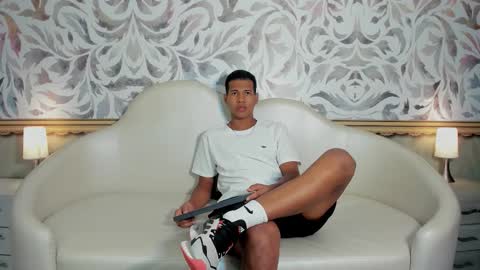 sebastian online show from November 2025 11:20:01 AM