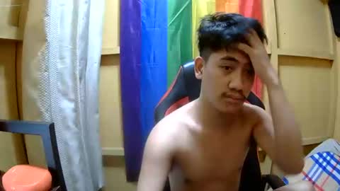 Snapshot of kingsucker2069 chatting on February 2025 08:42:02 AM Ruru online show from February 2025 08:42:02 AM