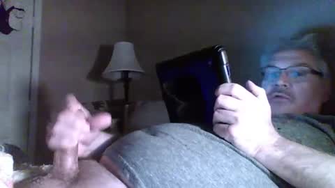 kingtongue10 online show from December 2024 10:34:02 AM