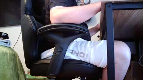 Snapshot of kink173 chatting on September 2025 03:33:01 PM kink173 online show from September 2025 03:33:01 PM