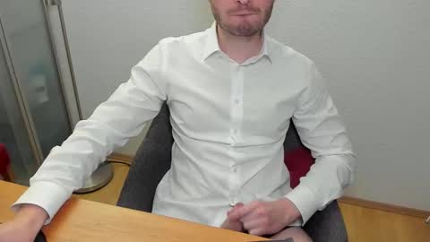 kinksubbydubby online show from November 2025 05:58:02 PM