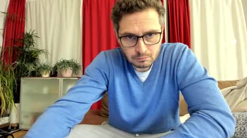 kinksubbydubby online show from November 2025 04:50:01 PM