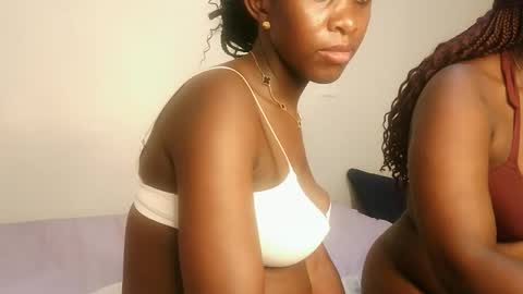 Lola online show from February 2026 12:01:01 AM