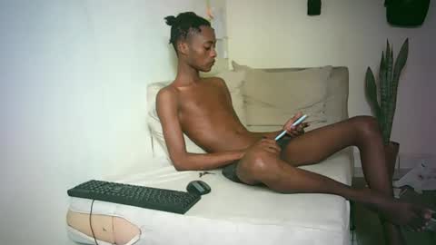 Snapshot of kinkybby_ chatting on March 2025 11:20:01 AM kinkybby_ online show from March 2025 11:20:01 AM