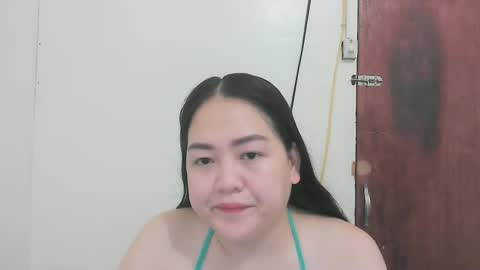 Snapshot of kinkyhotcumm chatting on April 2026 08:39:01 AM KAREN online show from April 2026 08:39:01 AM
