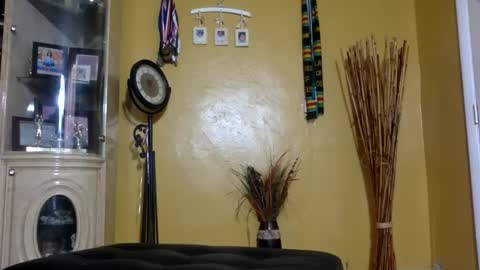 Bunniii online show from April 2026 08:14:02 PM