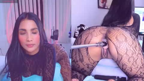 Snapshot of kinkymindy_ chatting on November 2025 08:21:02 PM Mindy online show from November 2025 08:21:02 PM