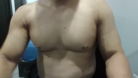 Snapshot of kinkytony1 chatting on September 2025 12:58:02 AM kinkytony1 online show from September 2025 12:58:02 AM