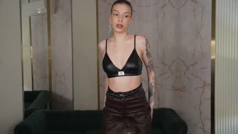 Snapshot of kira0541 chatting on February 2025 05:02:02 PM Sweet girls online show from February 2025 05:02:02 PM