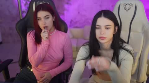 Snapshot of kira0541 chatting on February 2025 07:48:02 AM Sweet girls online show from February 2025 07:48:02 AM
