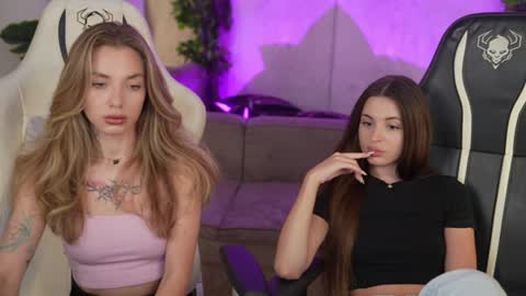 Snapshot of kira0541 chatting on September 2025 09:38:01 PM Sweet girls online show from September 2025 09:38:01 PM
