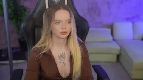 Snapshot of kira0541 chatting on October 2025 07:20:02 AM Sweet girls online show from October 2025 07:20:02 AM