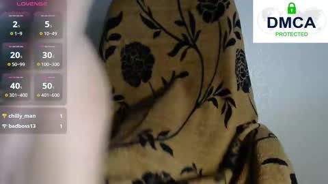 Snapshot of kira_blonde_angel chatting on January 2025 08:03:01 AM Kira online show from January 2025 08:03:01 AM