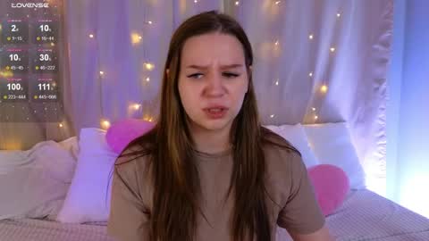Kira Briis online show from April 2026 06:42:01 PM