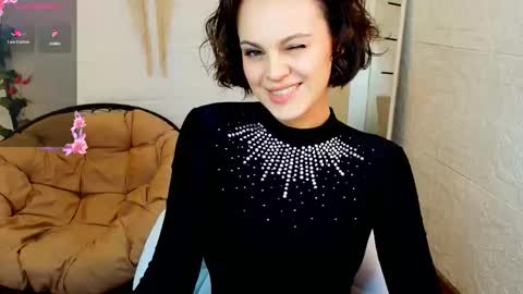 kira_energy online show from September 2025 02:00:01 AM