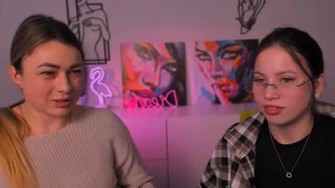 Snapshot of kira_fox_x chatting on November 2025 01:11:02 PM kira fox x online show from November 2025 01:11:02 PM