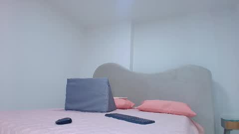 kira online show from November 2025 11:55:02 AM