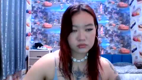 Kira online show from November 2025 06:18:01 PM