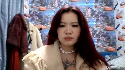 Kira online show from December 2025 07:33:02 PM