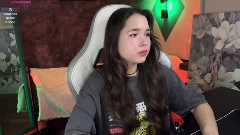 Snapshot of kirarasay chatting on February 2025 07:50:01 AM Kira online show from February 2025 07:50:01 AM