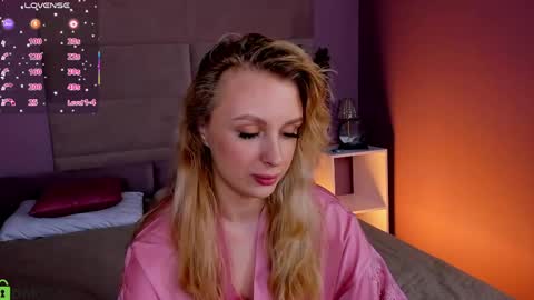 Kira online show from March 2026 01:18:02 AM