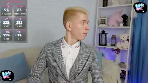    online show from January 2025 01:01:01 PM