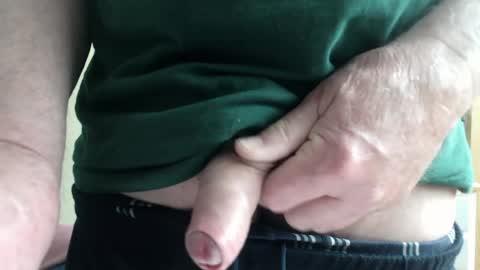 Snapshot of kirk_below chatting on June 2026 12:30:01 PM kirk_below online show from June 2026 12:30:01 PM