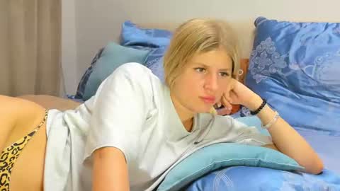Snapshot of kirraa_ chatting on July 2026 07:12:02 PM Kira online show from July 2026 07:12:02 PM
