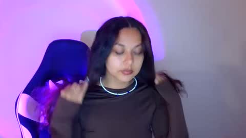 Snapshot of kiss_ameliaa chatting on October 2025 09:27:01 AM kiss_ameliaa online show from October 2025 09:27:01 AM