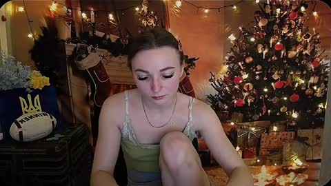 Snapshot of kiss_shy chatting on December 2024 09:28:02 AM Valeria online show from December 2024 09:28:02 AM
