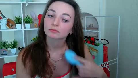 Snapshot of kiss_shy chatting on July 2026 01:06:01 PM Valeria online show from July 2026 01:06:01 PM