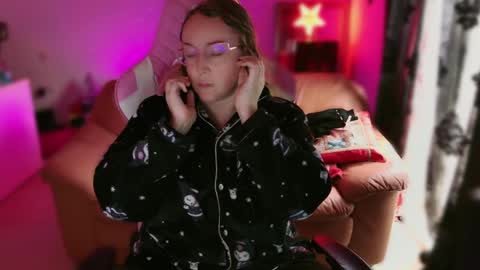 Snapshot of kissica chatting on March 2025 03:16:02 PM kissica online show from March 2025 03:16:02 PM