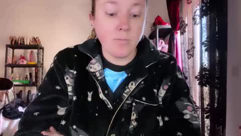 kissica online show from February 2026 02:36:01 PM