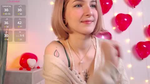 Snapshot of kisskiss_muah chatting on February 2025 02:24:01 PM Kate online show from February 2025 02:24:01 PM