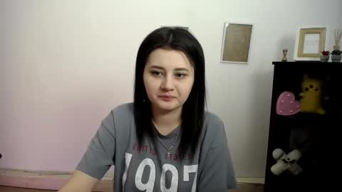 kissleoxx online show from March 2026 01:17:01 PM